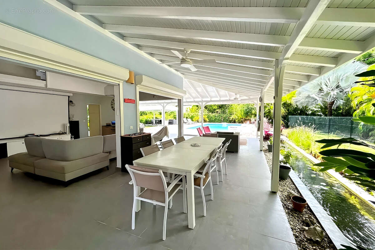 Maison à SAINT-FRANCOIS