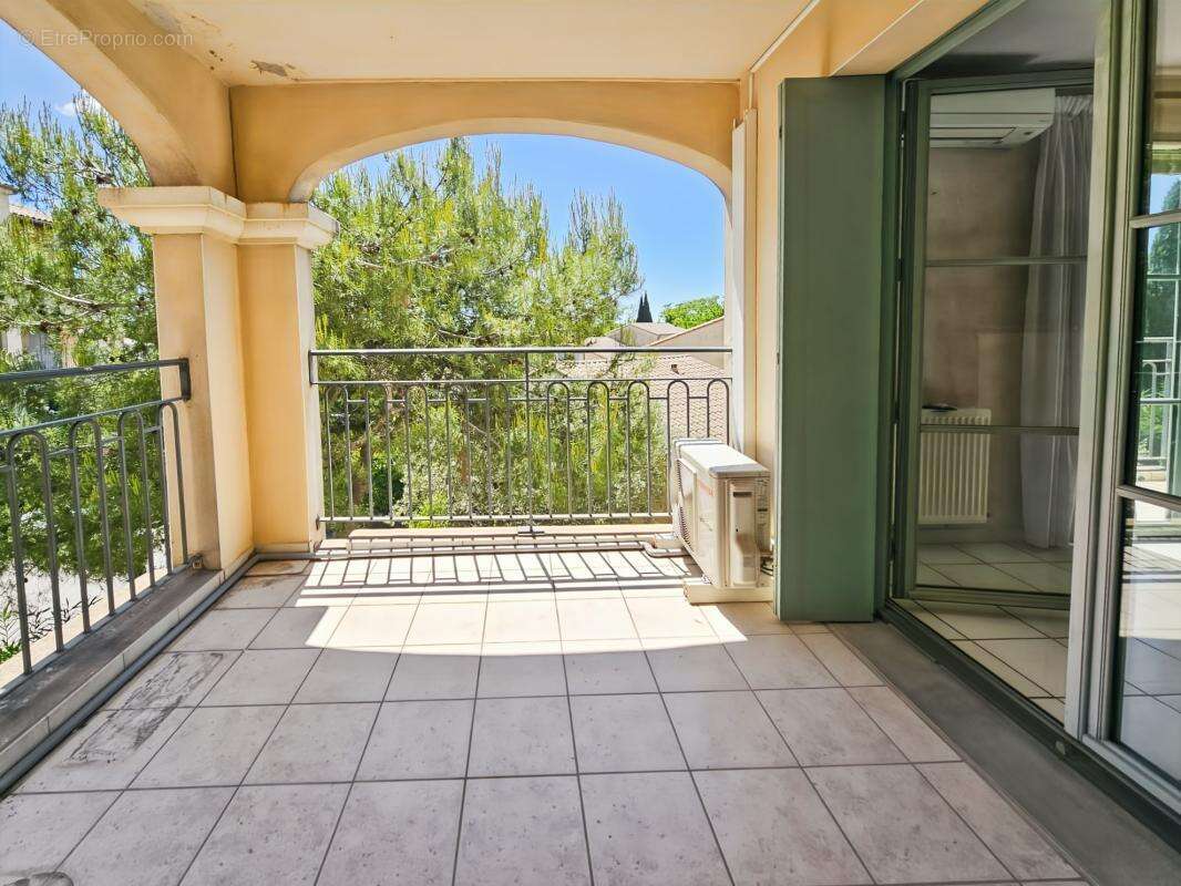 Appartement à UZES