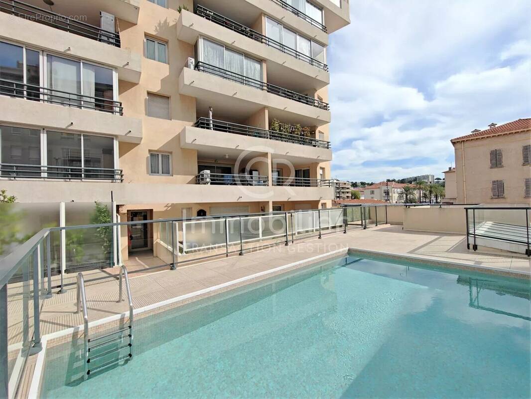 Appartement à CANNES