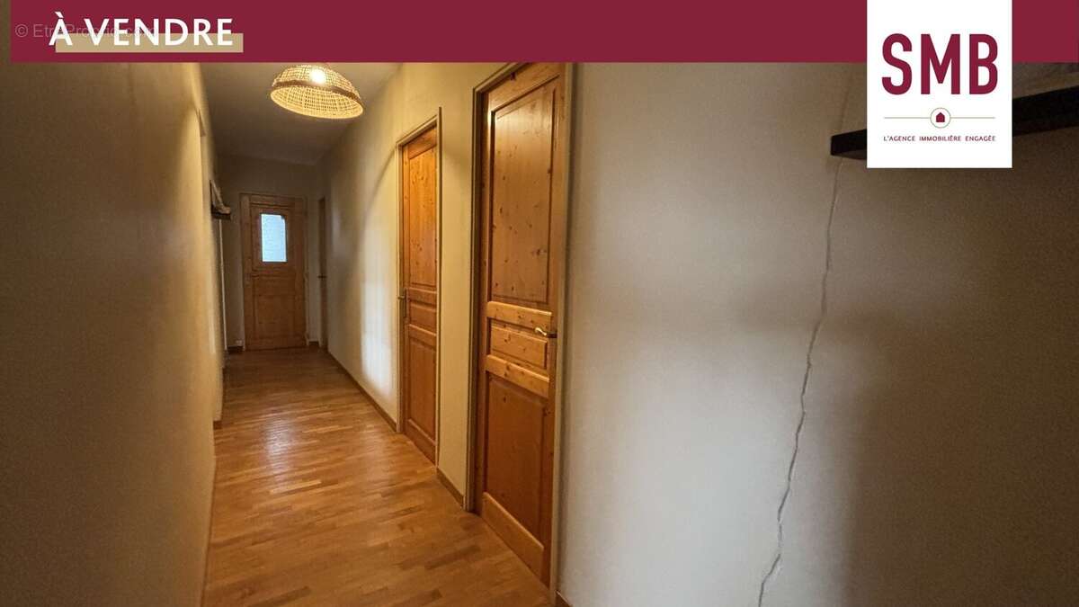 Appartement 111 m² à Lons  - photo 6
