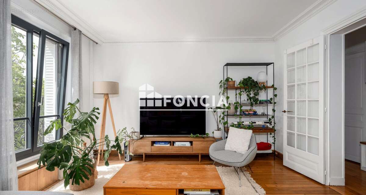 Appartement à BOURG-LA-REINE
