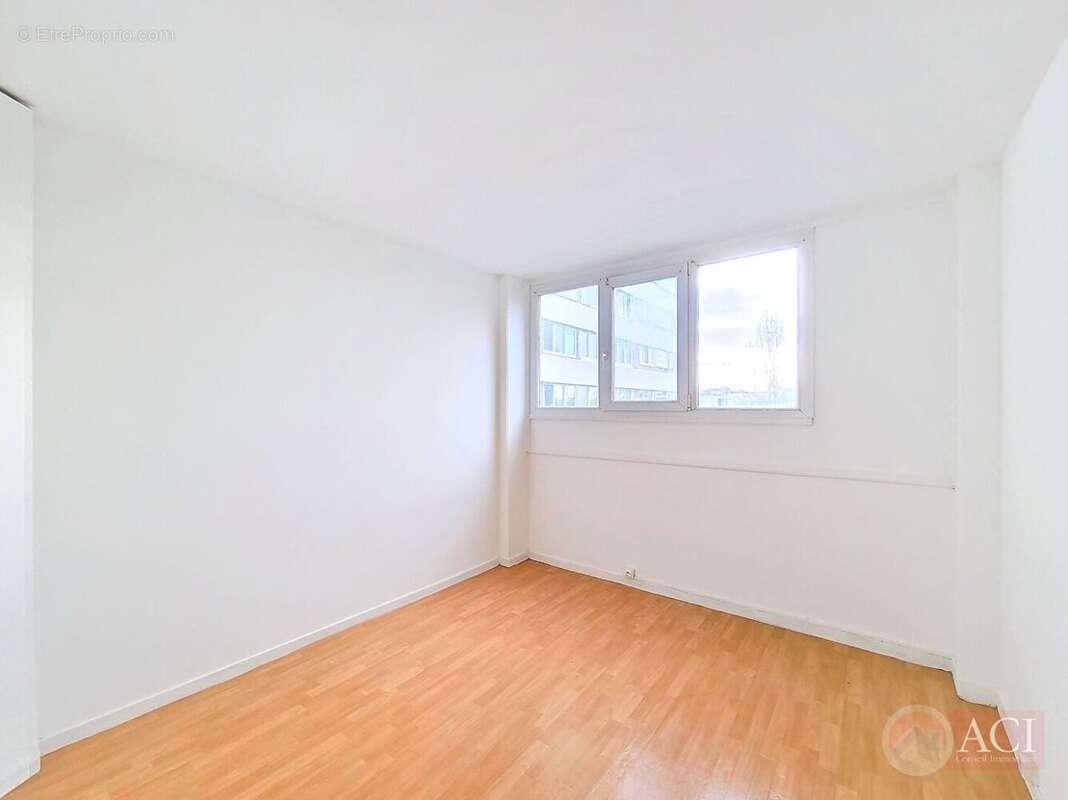 57649293c.jpg - Appartement à SAINT-DENIS