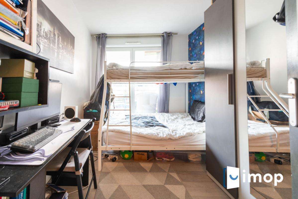 Appartement à AUTEUIL