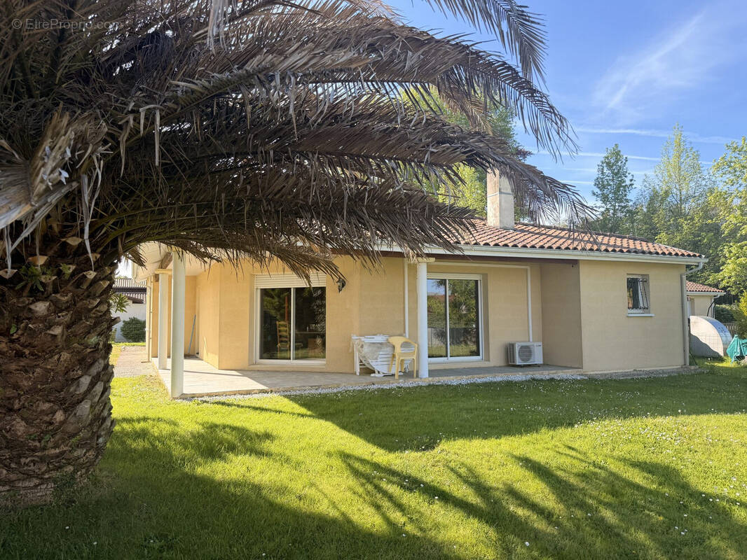 Maison à SAUBION