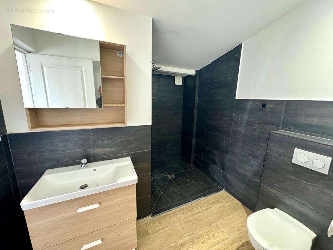 Appartement à PORT-DE-BOUC