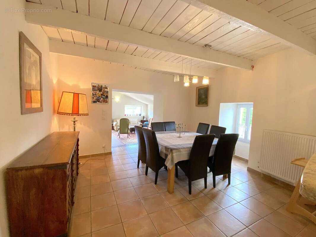 Maison à ALLEGRE-LES-FUMADES