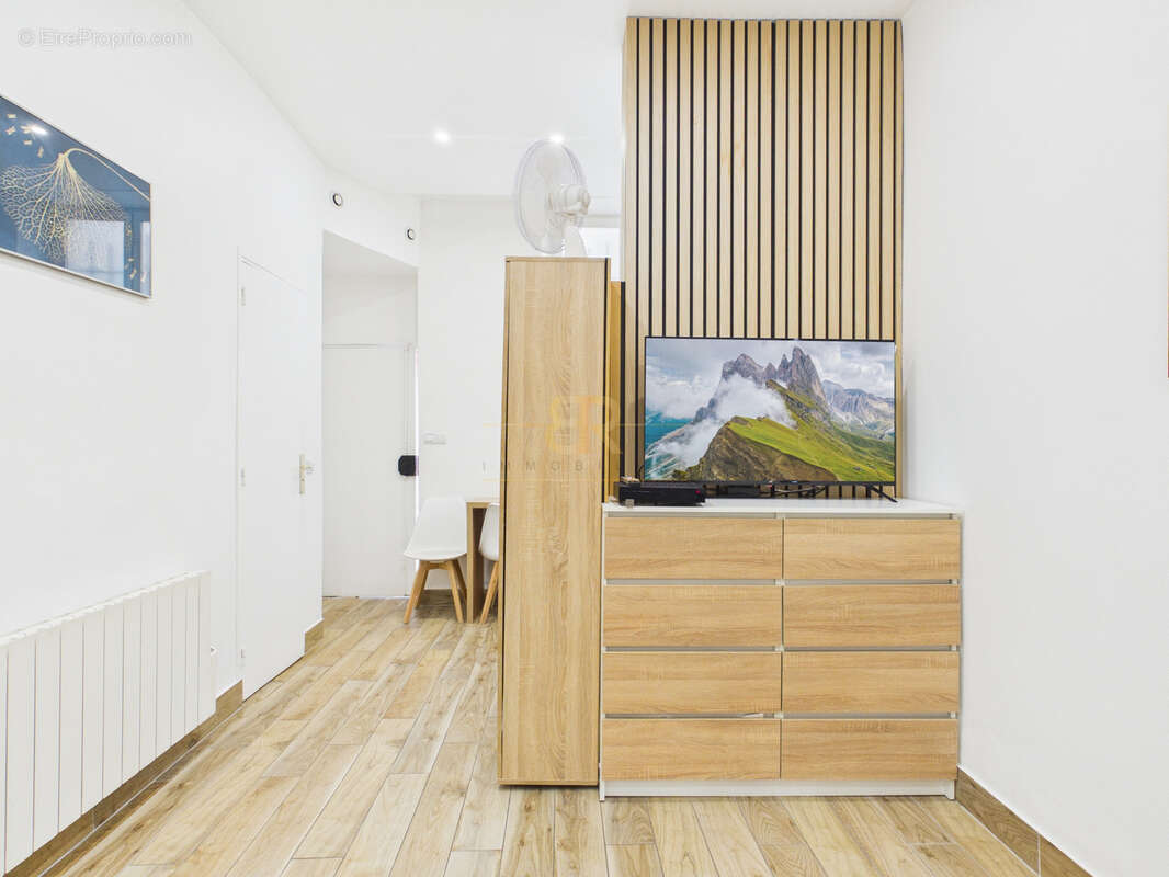 Appartement à PARIS-3E