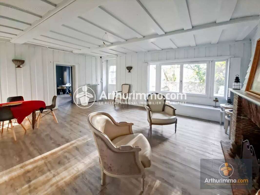 Maison à MORSANG-SUR-SEINE