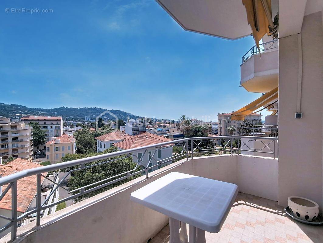 Appartement à CANNES