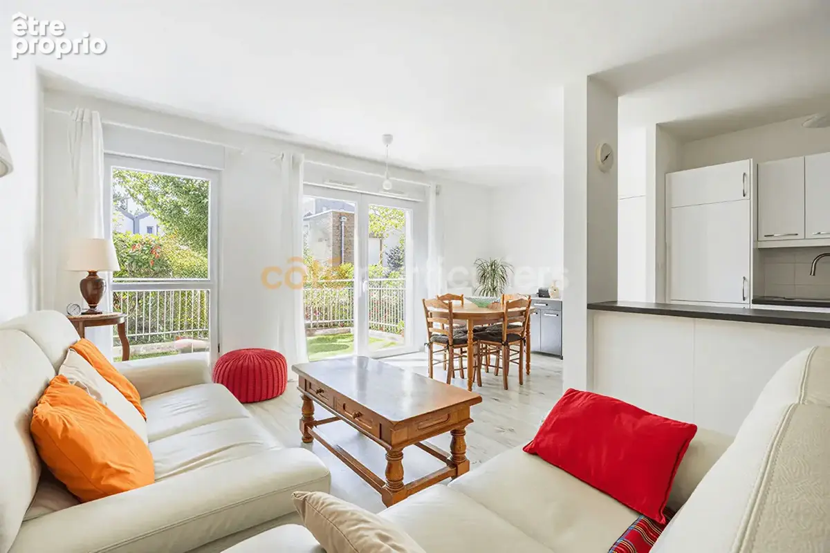 Orvaul bourg -- appartement de 71m2 -- terrasse -- 2 parking - photo 2