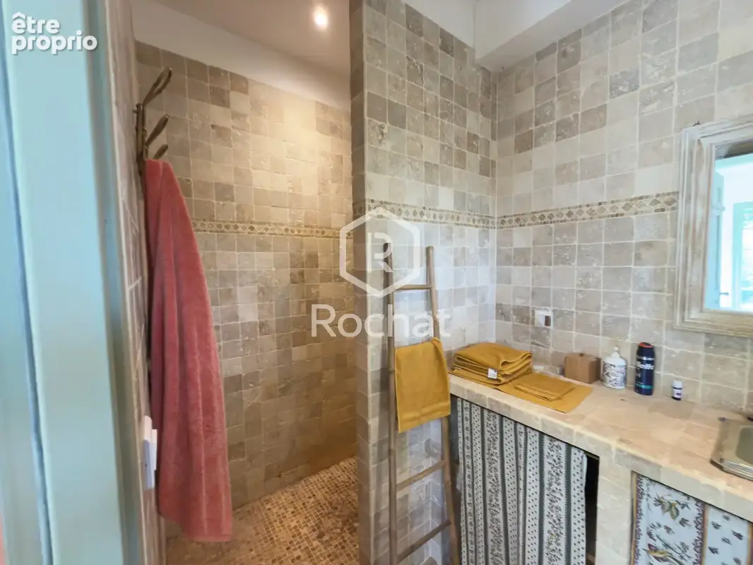 Salernes, maison avec piscine sur 1 628 m2 de terrain, vente en nue-propriété - photo 38