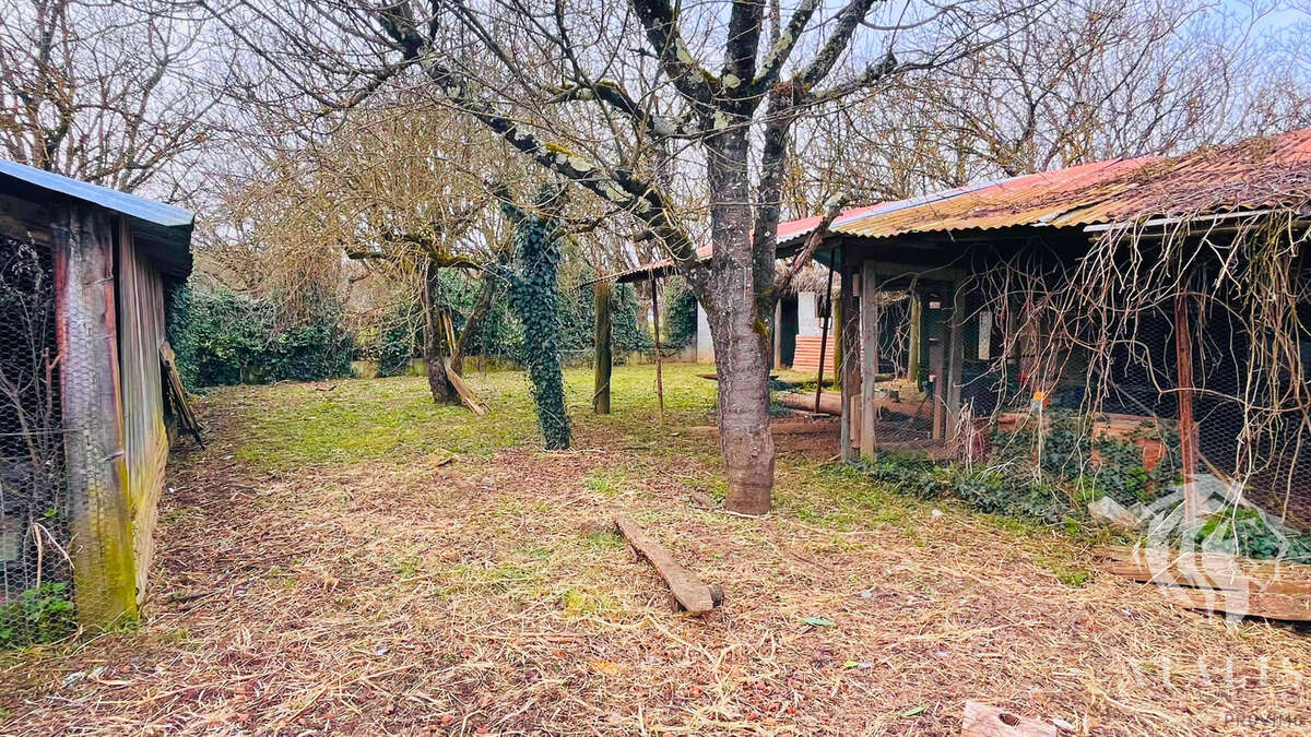 Maison à SAINT-JUST-DE-CLAIX