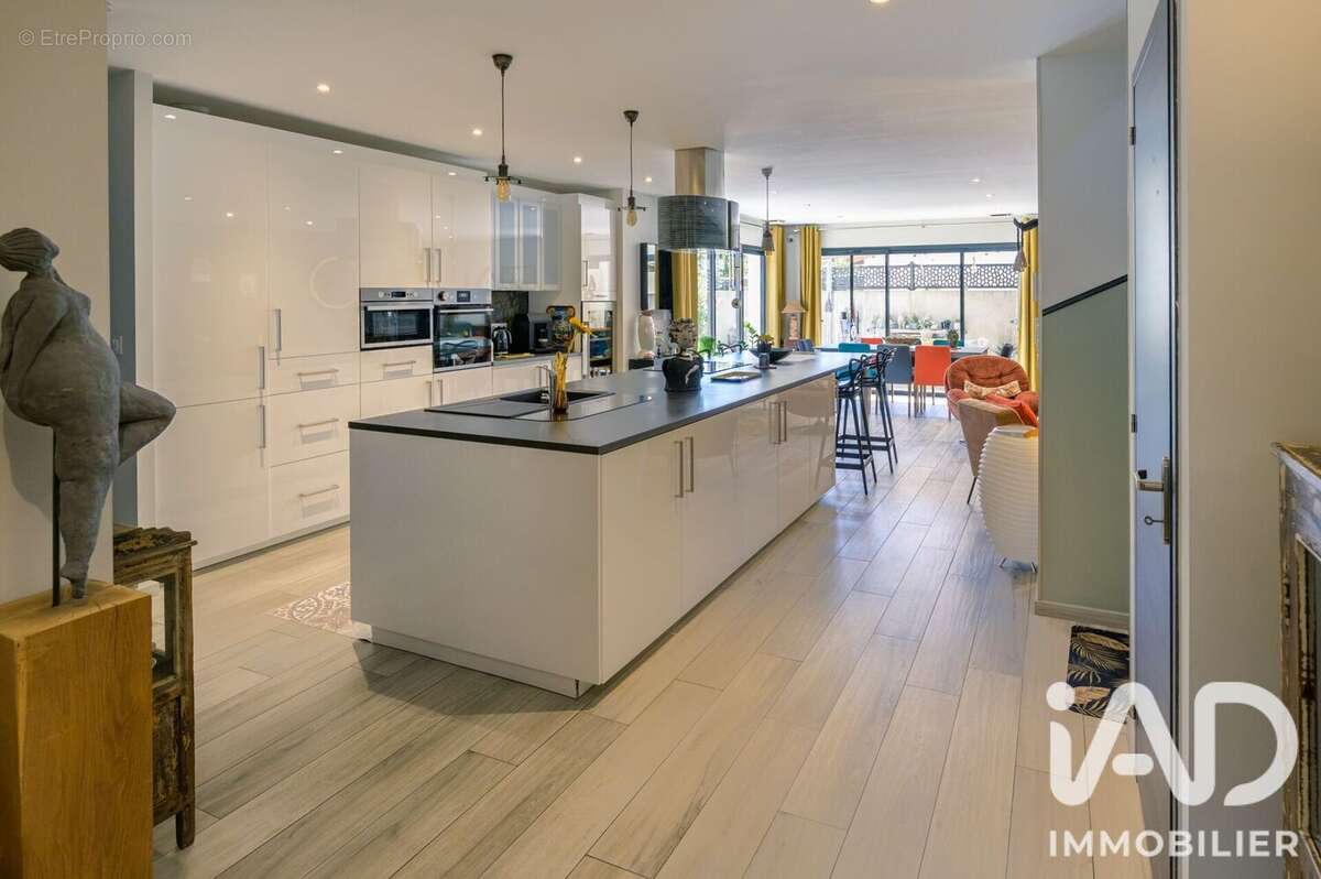 Maison 192 m² à Le Boulou  - photo 8