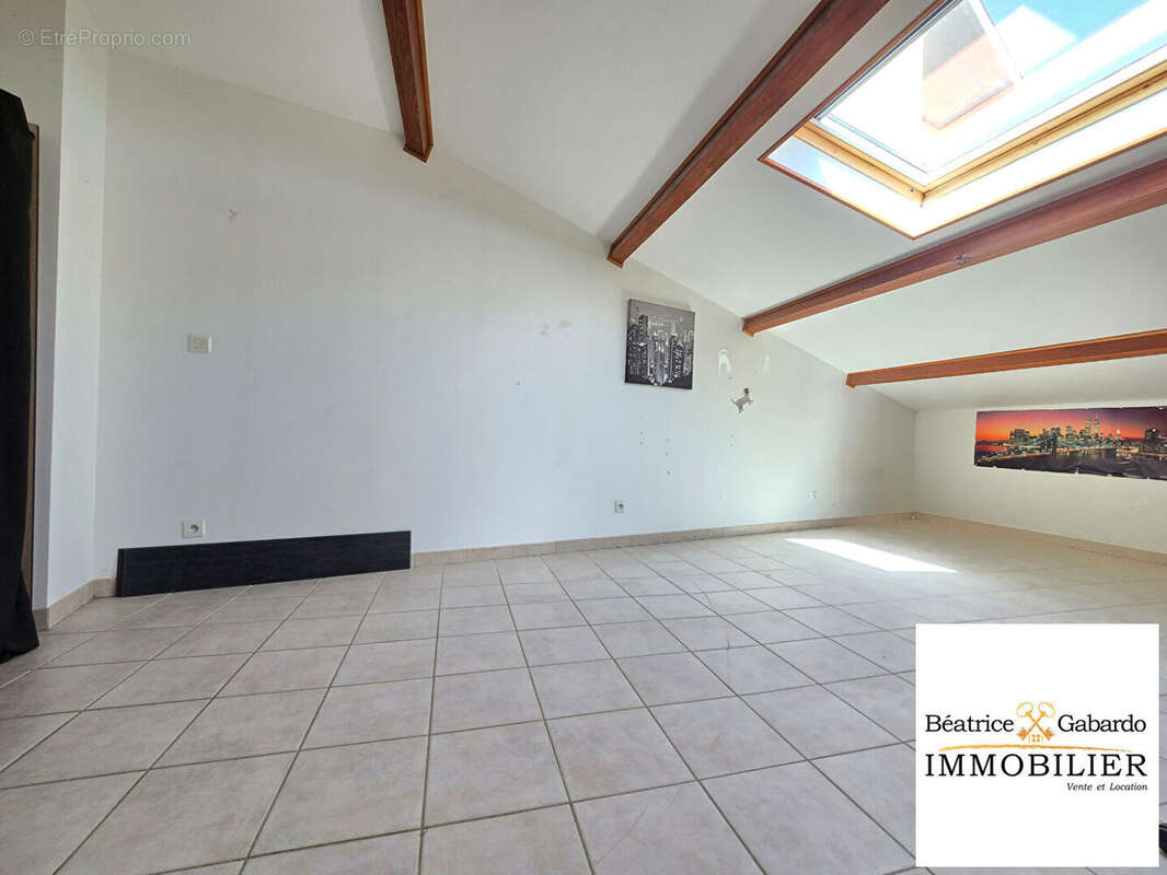 Maison 101 m² - 4p - Létra 69620 - photo 14