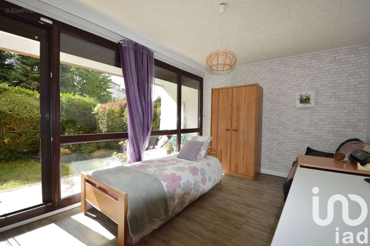 Photo 9 - Appartement à VILLEBON-SUR-YVETTE