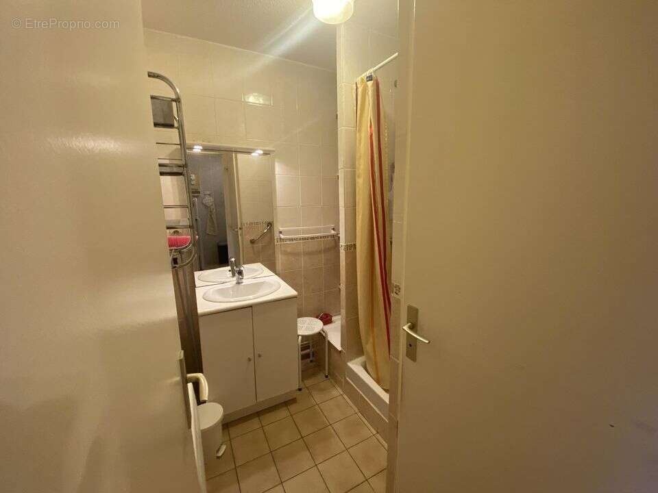 Appartement à CAZAUBON