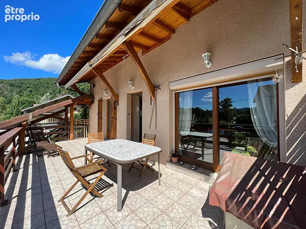 Maison en auto consommation, 4 chambres - RAVILLOLES - photo 11