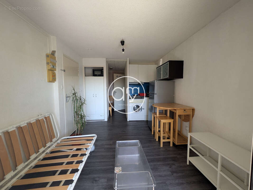 Appartement à LA LONDE-LES-MAURES