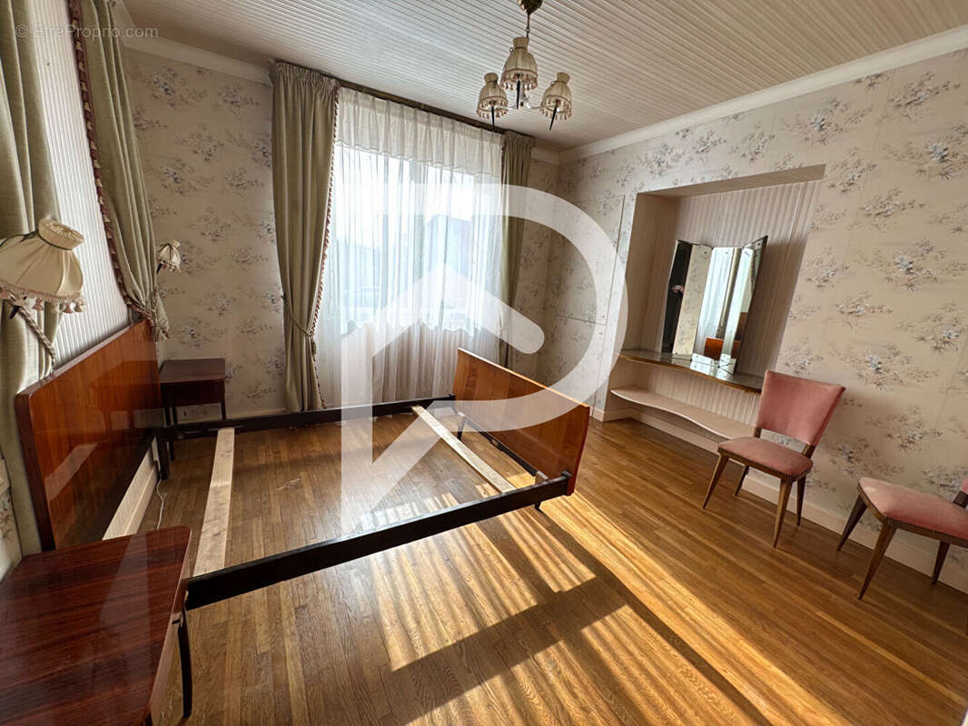 Maison à SEMOUTIERS-MONTSAON