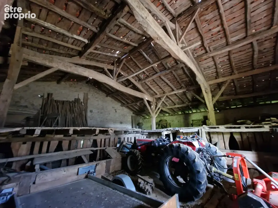 Ferme de charme à rénover avec un énorme potentiel - photo 10