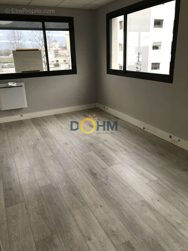 Chambéry, plateau de bureaux à vendre de 220 m2 - photo 6