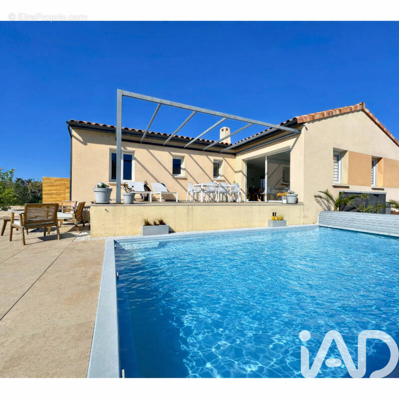 Photo 1 - Maison à VIOLES