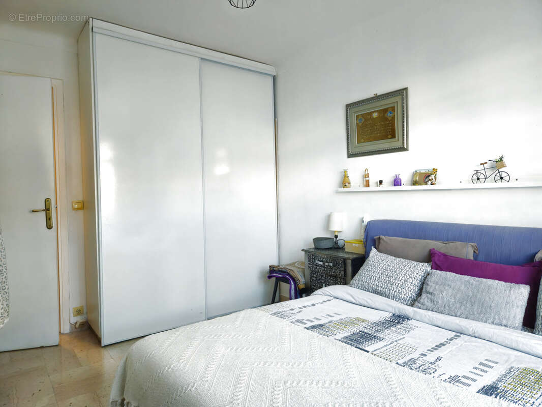 Appartement à VENCE