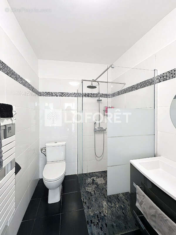 Appartement à COUBRON