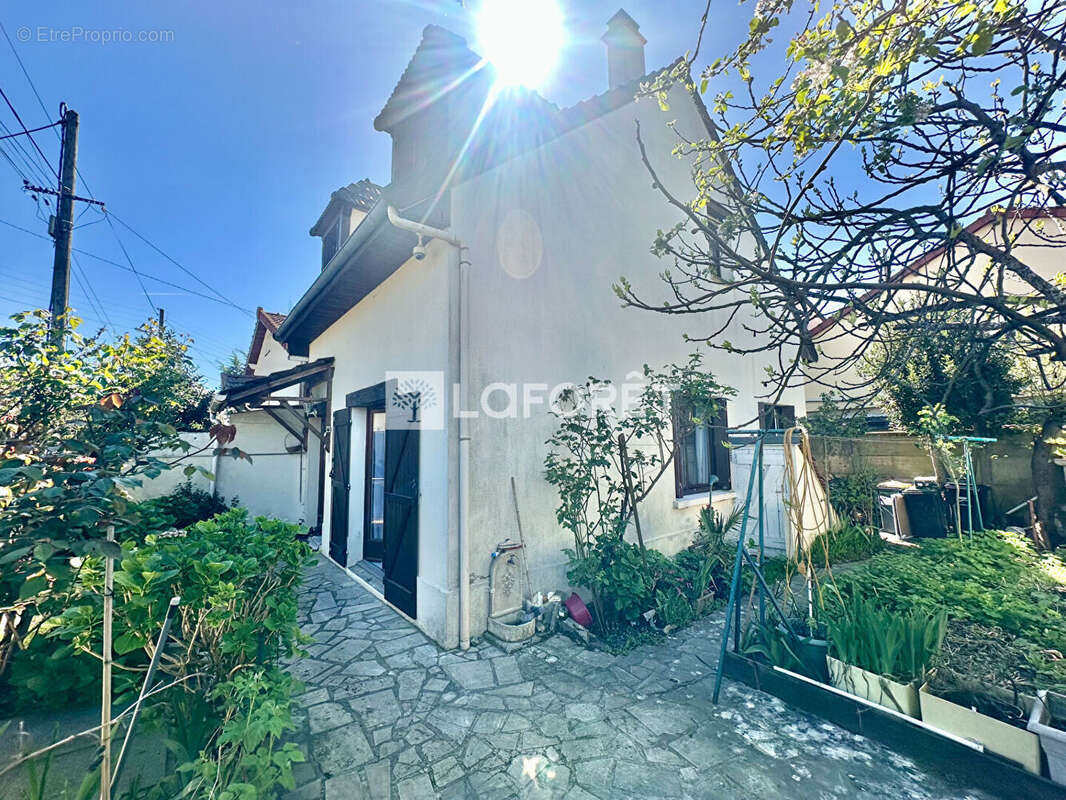 Maison Gagny quartier des Limites - photo 13