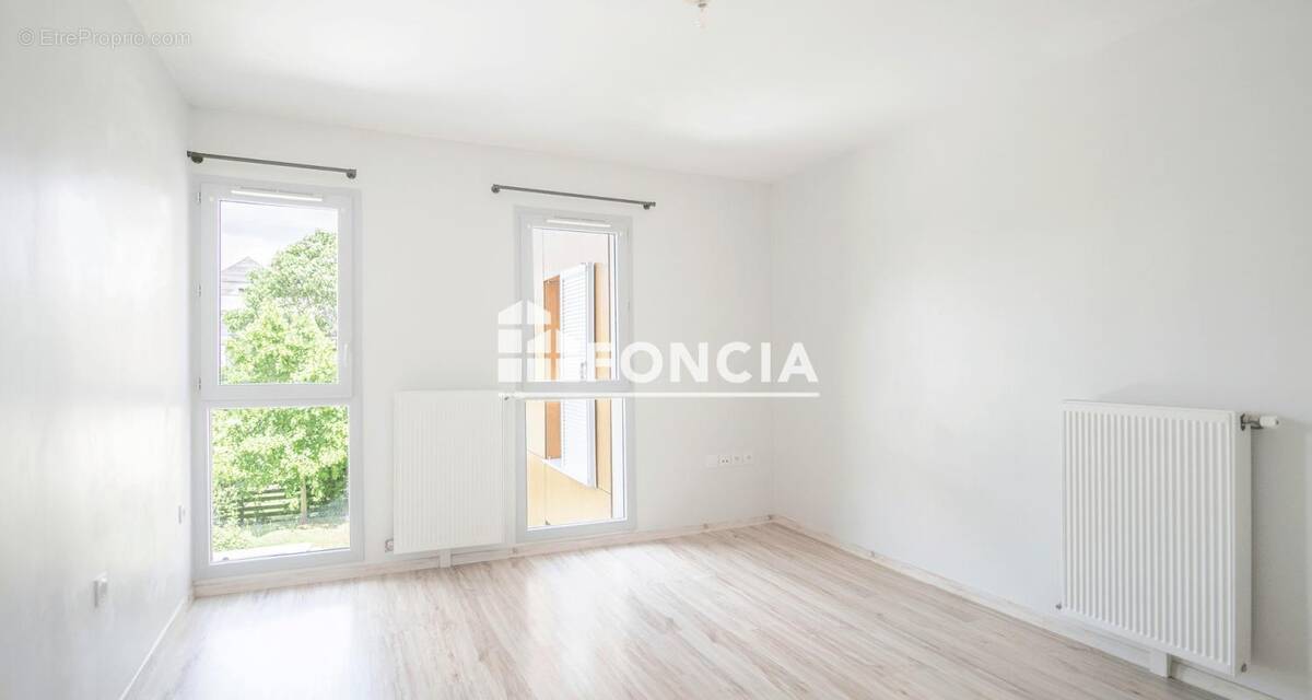 Appartement à OLIVET