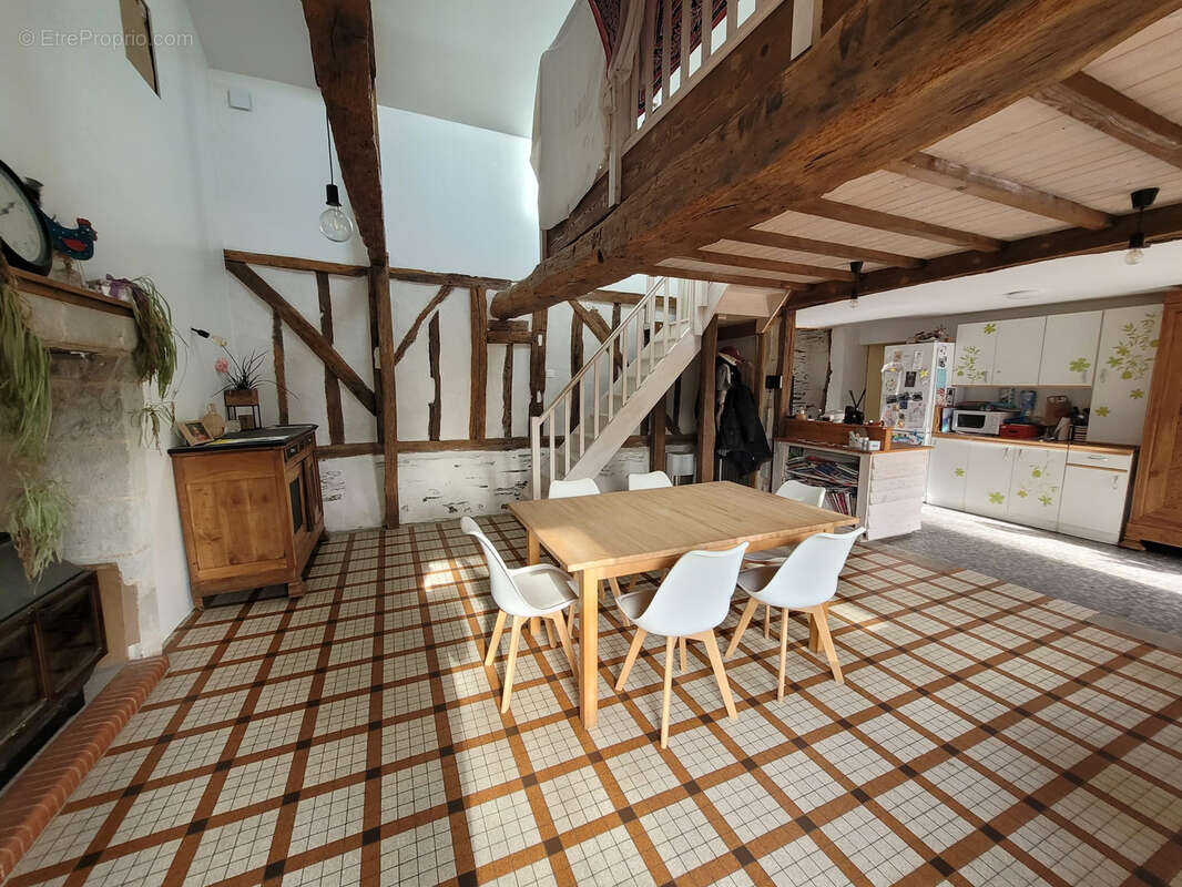 Maison à BRAIN-SUR-L&#039;AUTHION