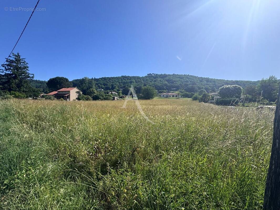 Terrain à DURAVEL