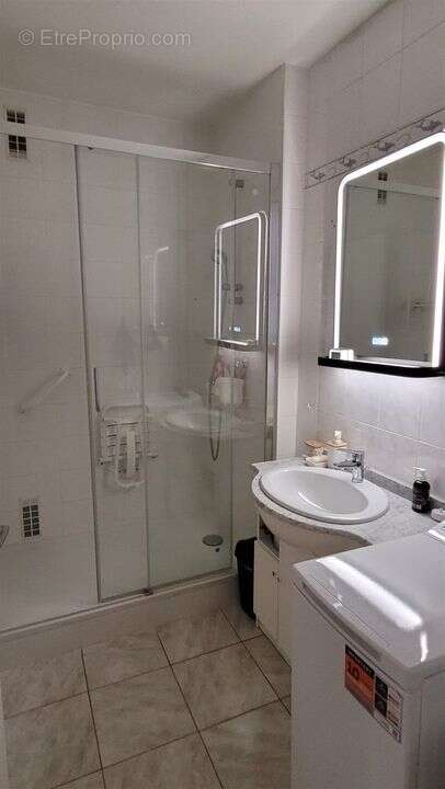 Appartement à BRON