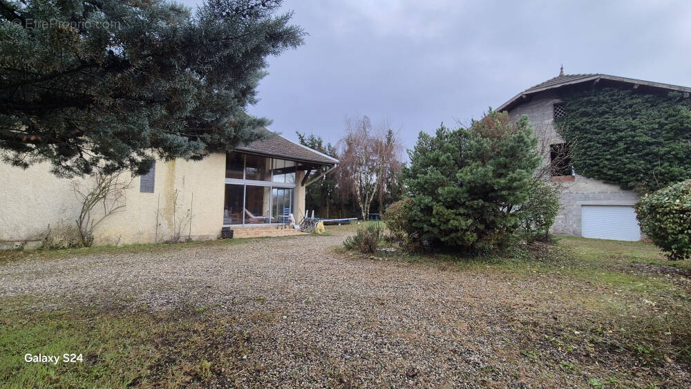 Maison à MARCILLOLES