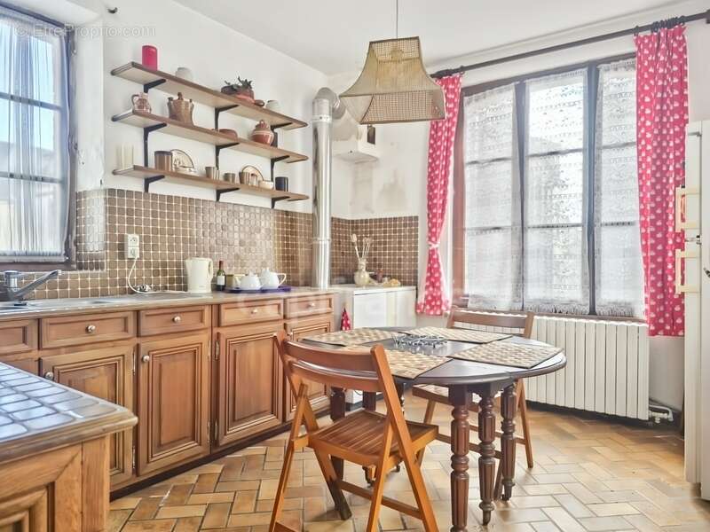 Maison à MOULINS-LA-MARCHE