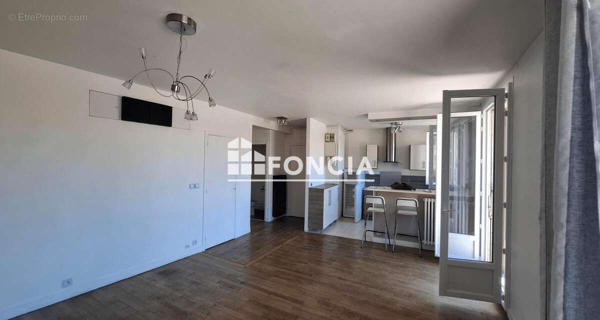 Appartement à CHARLEVILLE-MEZIERES
