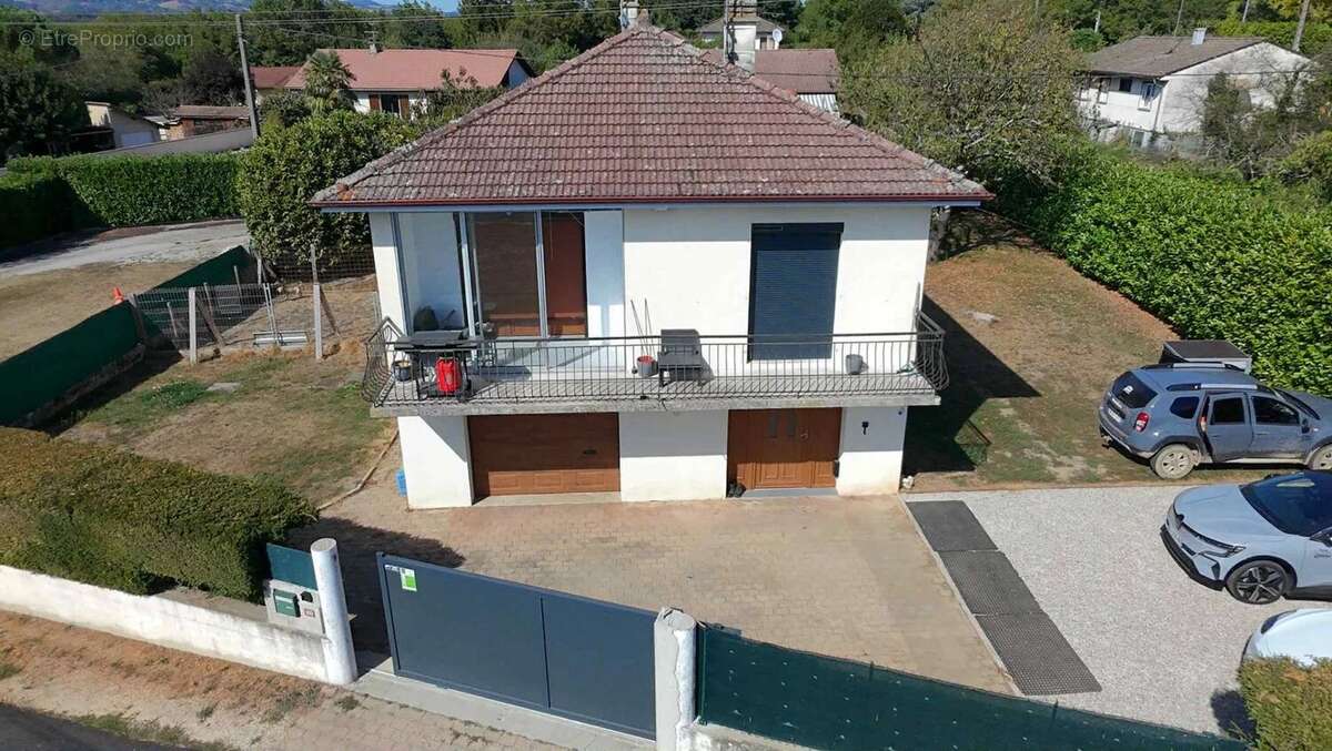 Maison à SAINT-ROMANS