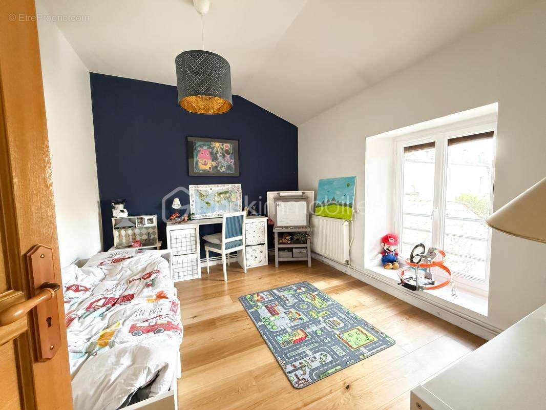 Maison à VELARS-SUR-OUCHE