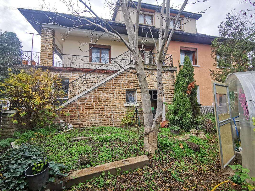 Maison à LA MURE