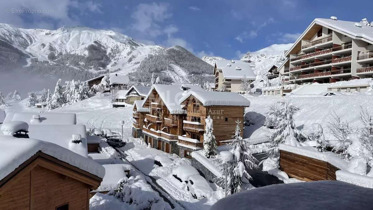 Appartement à SAINT-ETIENNE-DE-TINEE