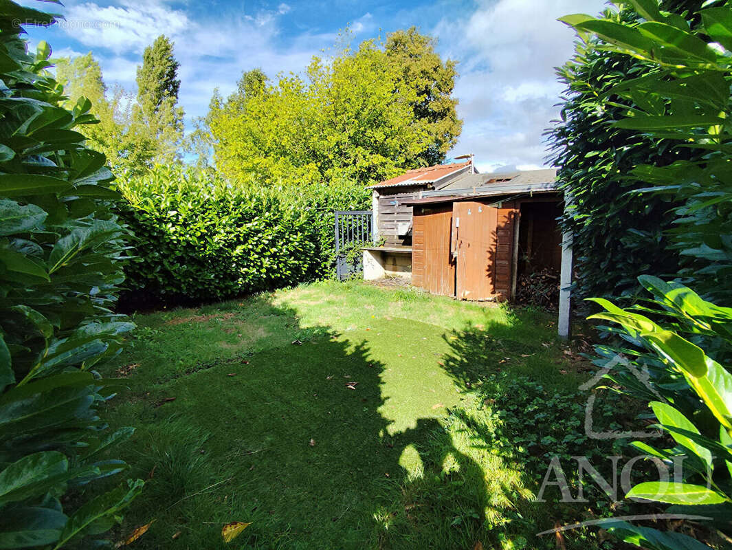 Maison à LES AUTELS-VILLEVILLON