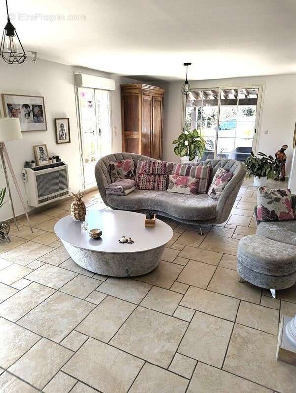 Maison 6 pièces 134 m² à vendre à Pia (66380) - photo 4
