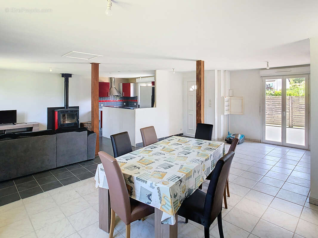 Maison à QUETTREVILLE-SUR-SIENNE