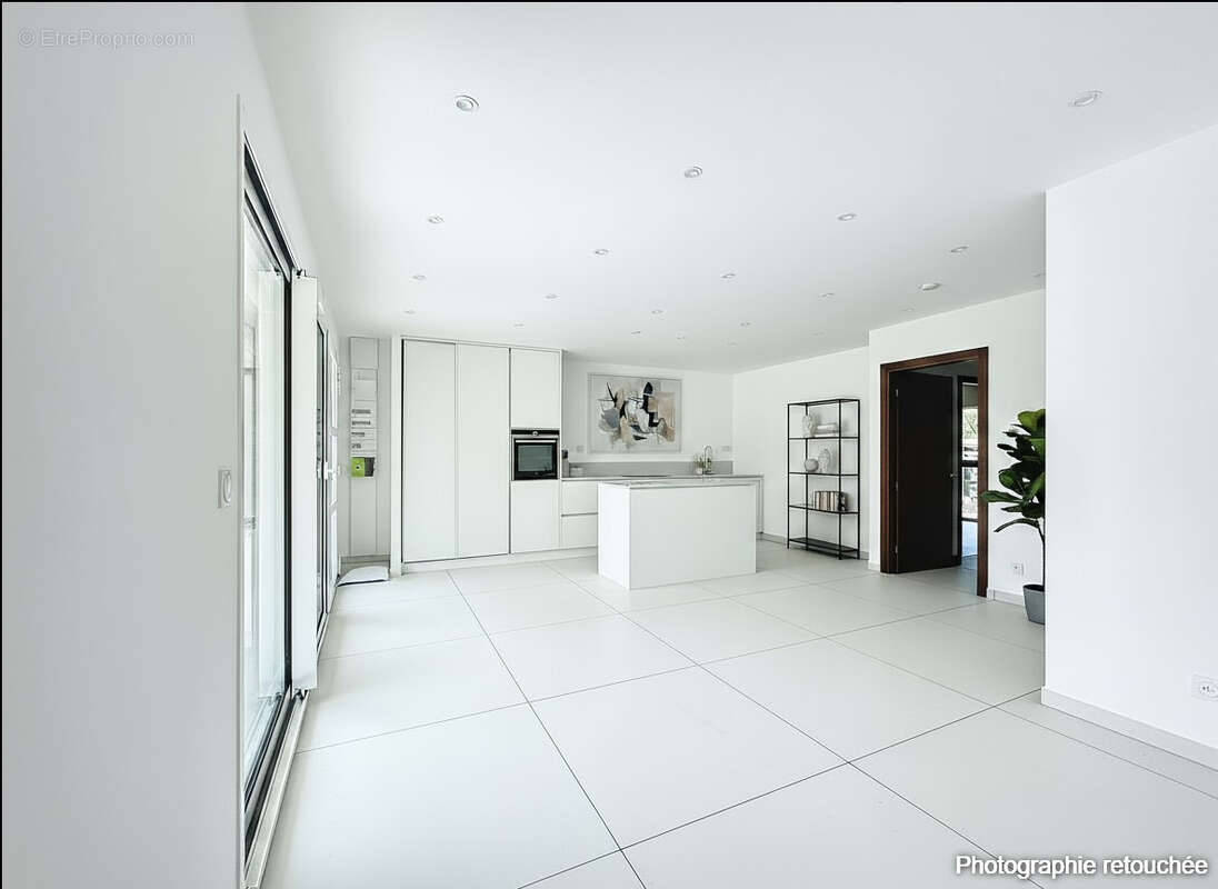 Appartement à AIX-LES-BAINS