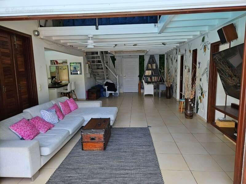 Maison à LE GOSIER
