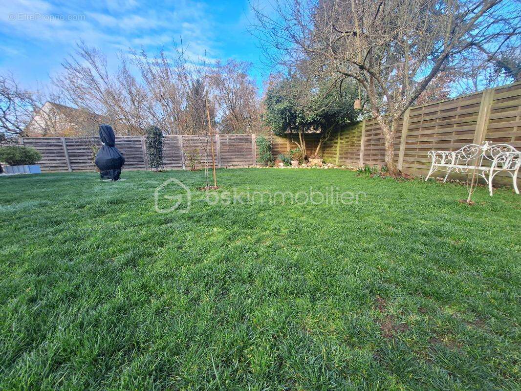 Maison à SAINT-HILAIRE-SAINT-MESMIN