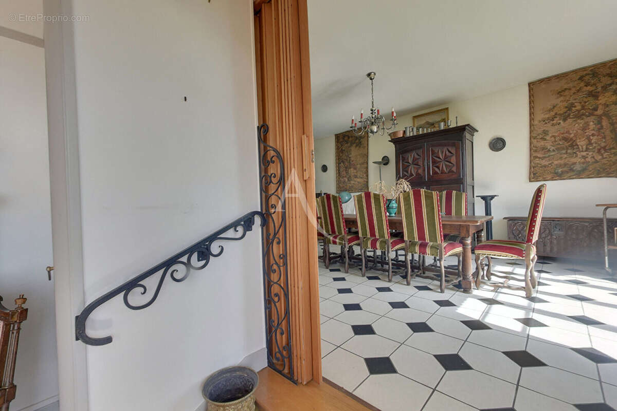 Maison à MONTREUIL