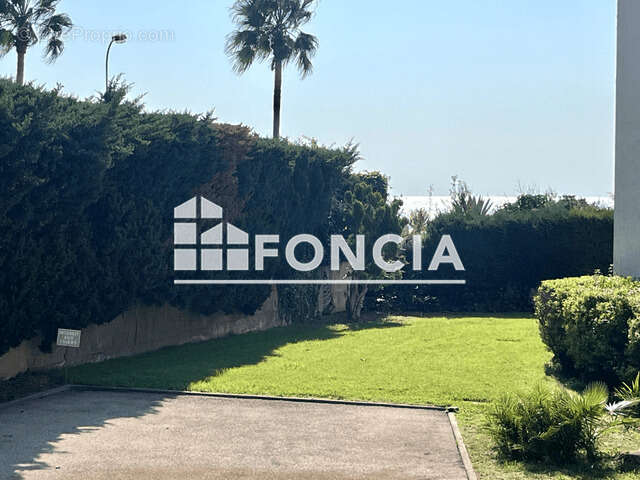 Appartement à SANARY-SUR-MER