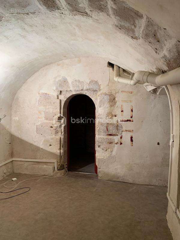 Commerce à PARIS-1E