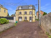 Photo 1 - Maison à MUNEVILLE-LE-BINGARD
